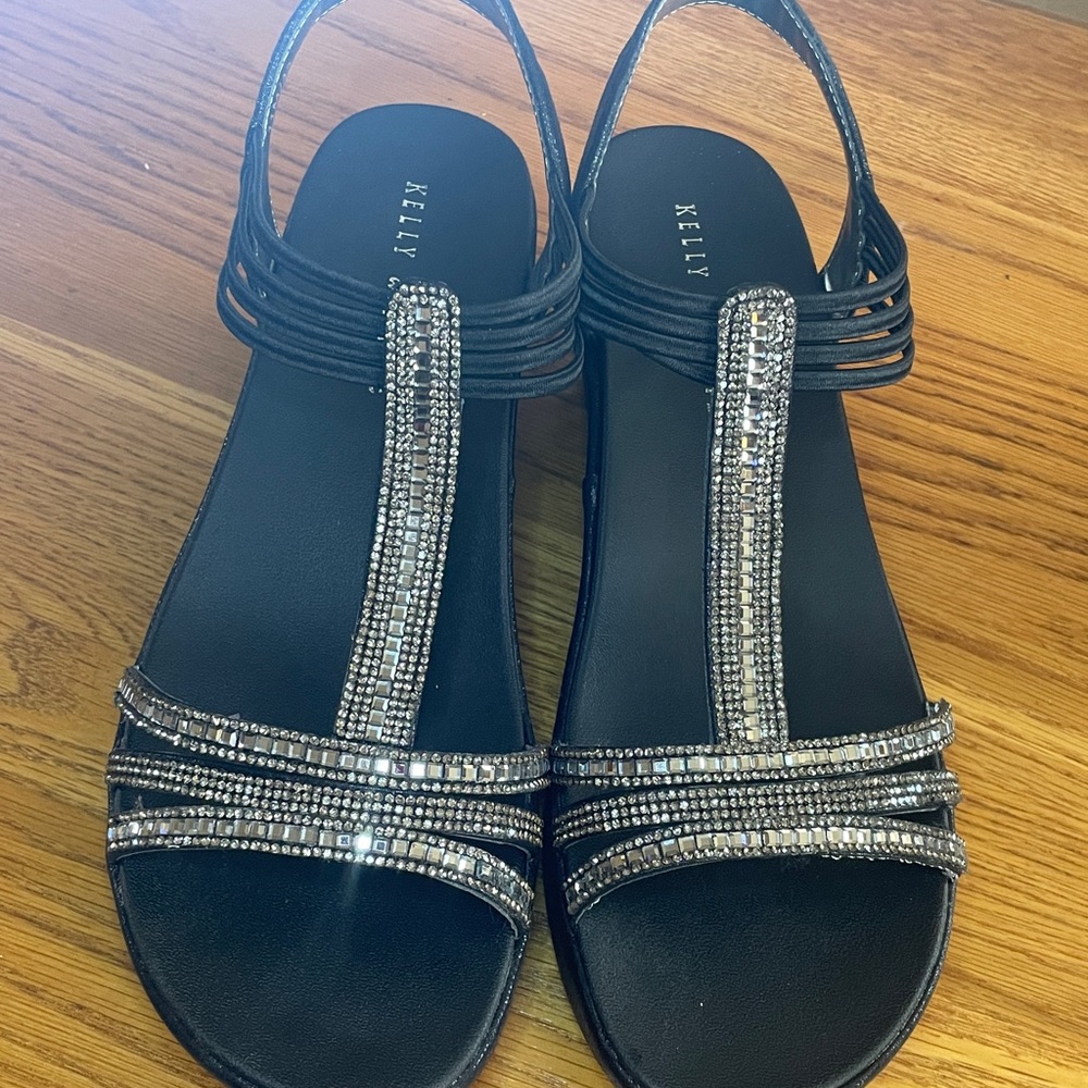 Kelly & Katie wedge sandals